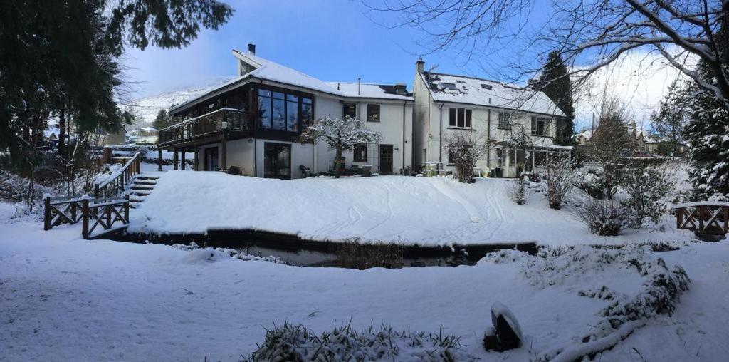 The River Inn Killin Bagian luar foto