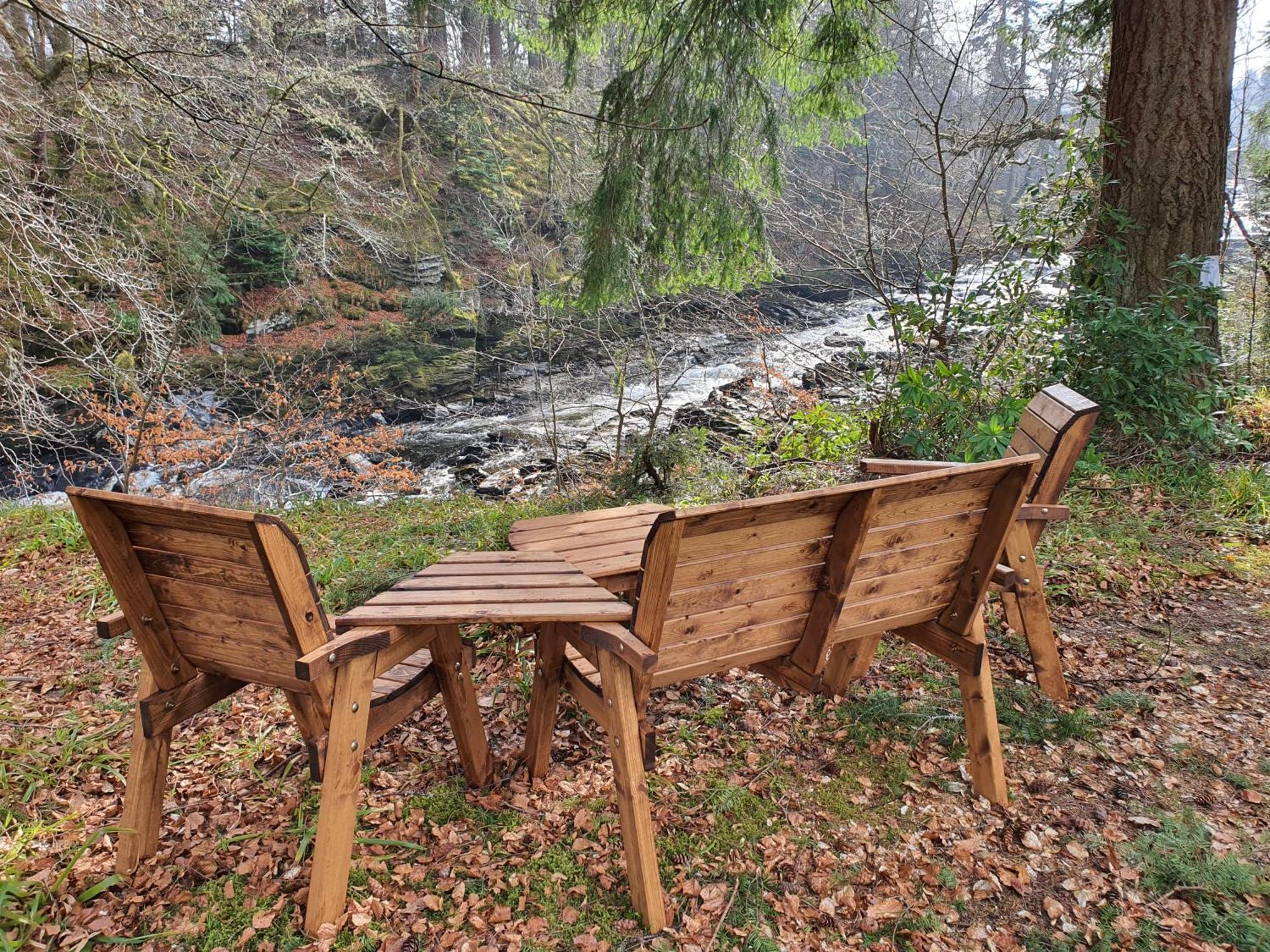 The River Inn Killin Bagian luar foto